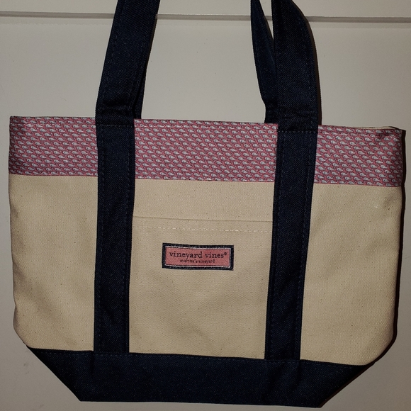vineyard vines tote
